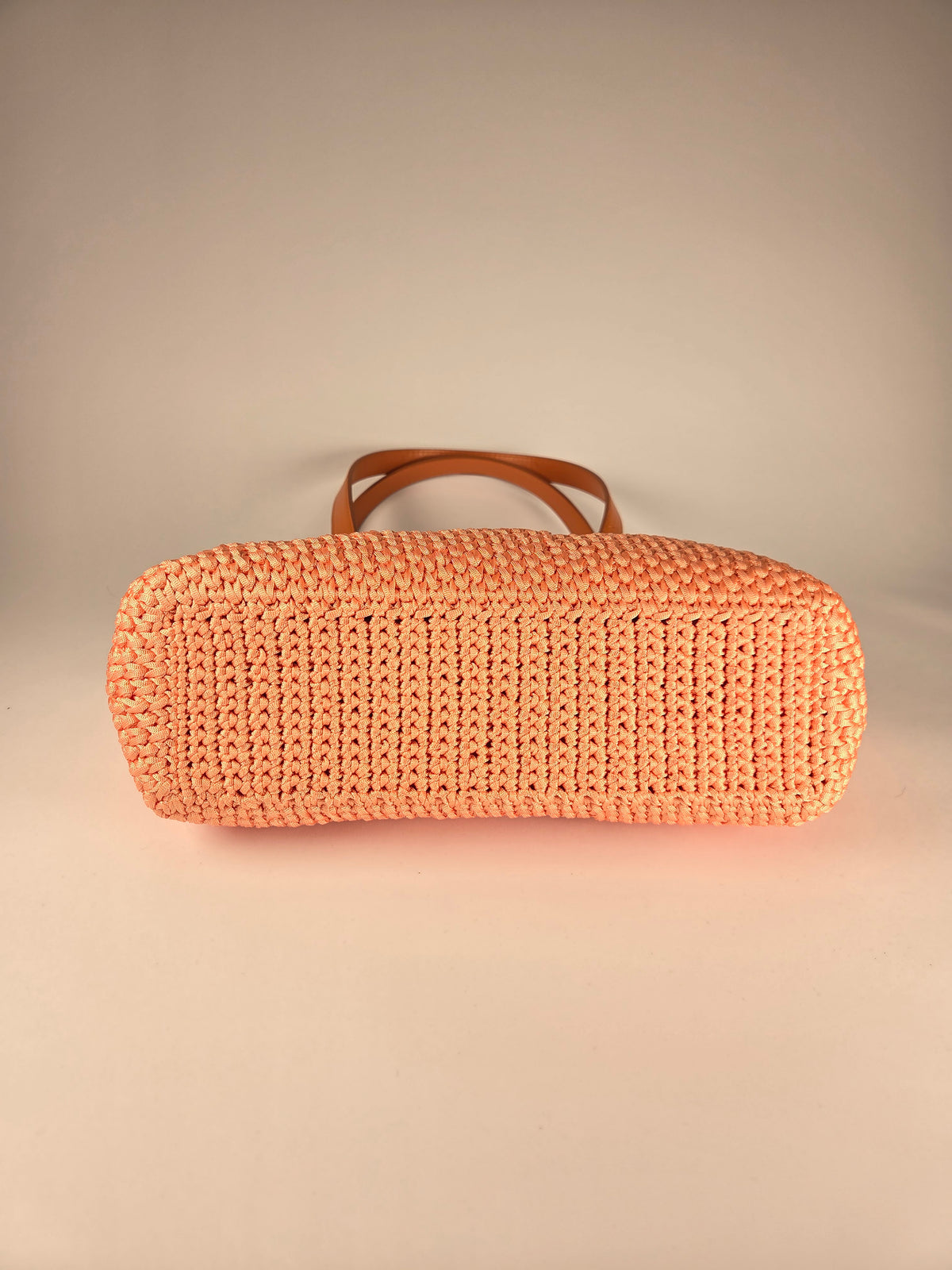 Elegant Crochet Bag – Apricot Dreams